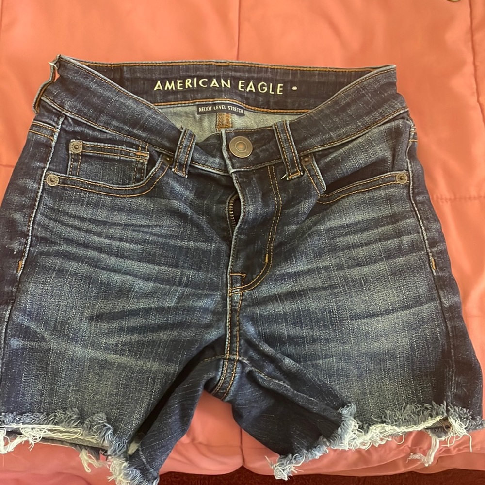 Super cute goes with anything! I love the rip on the bottom